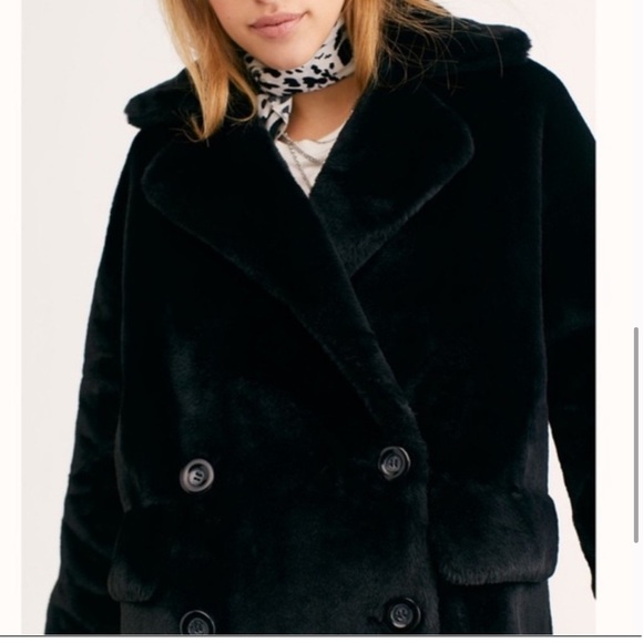 FREE PEOPLE Kate Double-breasted Faux-fur Coat - Picture 6 of 15